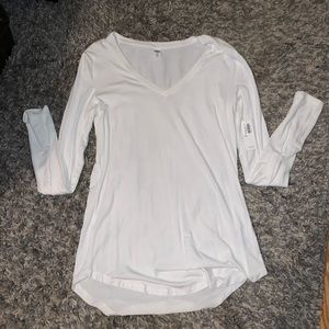 White old navy long sleeve v neck